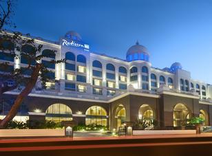 Radisson Blu Plaza Mysore Hotel Reviews Photos Offers Facade