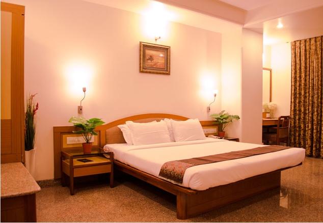 Deluxe Room 3