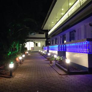 The Blue Lagoon Resort - Main Town, Lonavala