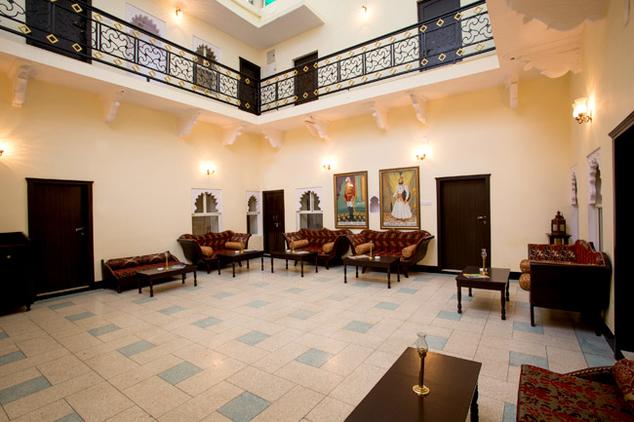The Fateh Hotel - Fatehsagar Lake, Udaipur